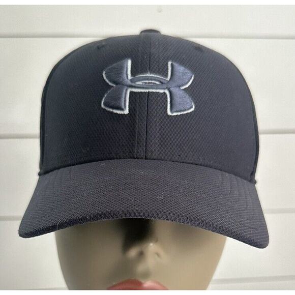 Under Armour UA Classic Fit Cap Hat Youth Black And Gray Small/Medium - Picture 1 of 9
